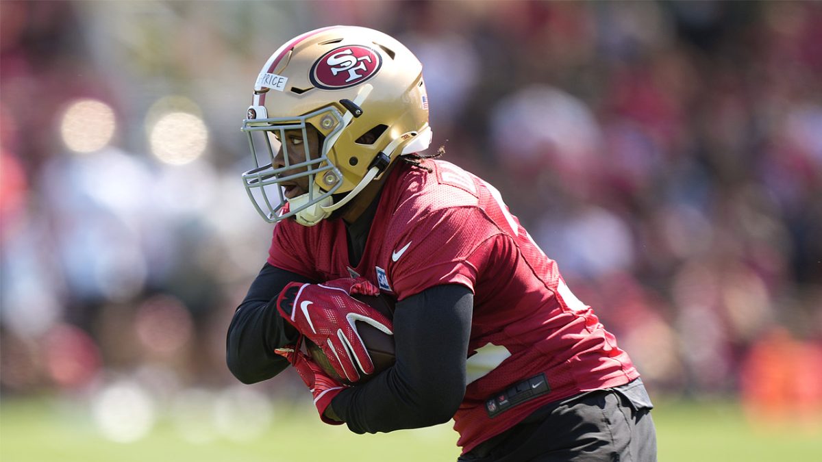 تاي ديفيس برايس، اختيار الجولة الثالثة لفريق 49ers 2022، يوقع عقد إيجلز – منطقة خليج إن بي سي الرياضية وكاليفورنيا